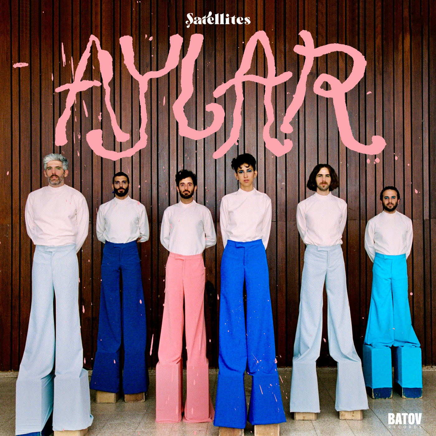 Aylar by Şatellites